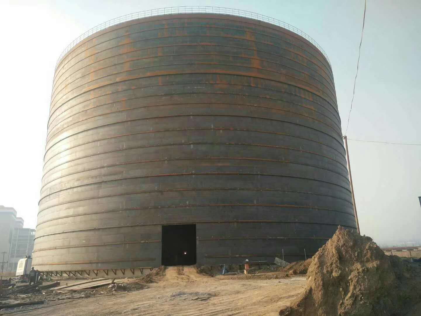 岳塘承建大型钢板库的好处及原理